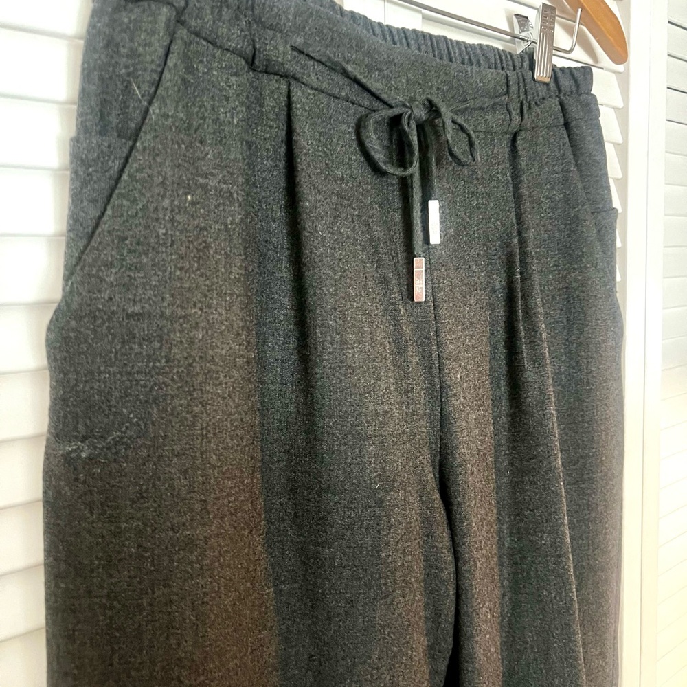 Eleventy Wool Charcoal Joggers